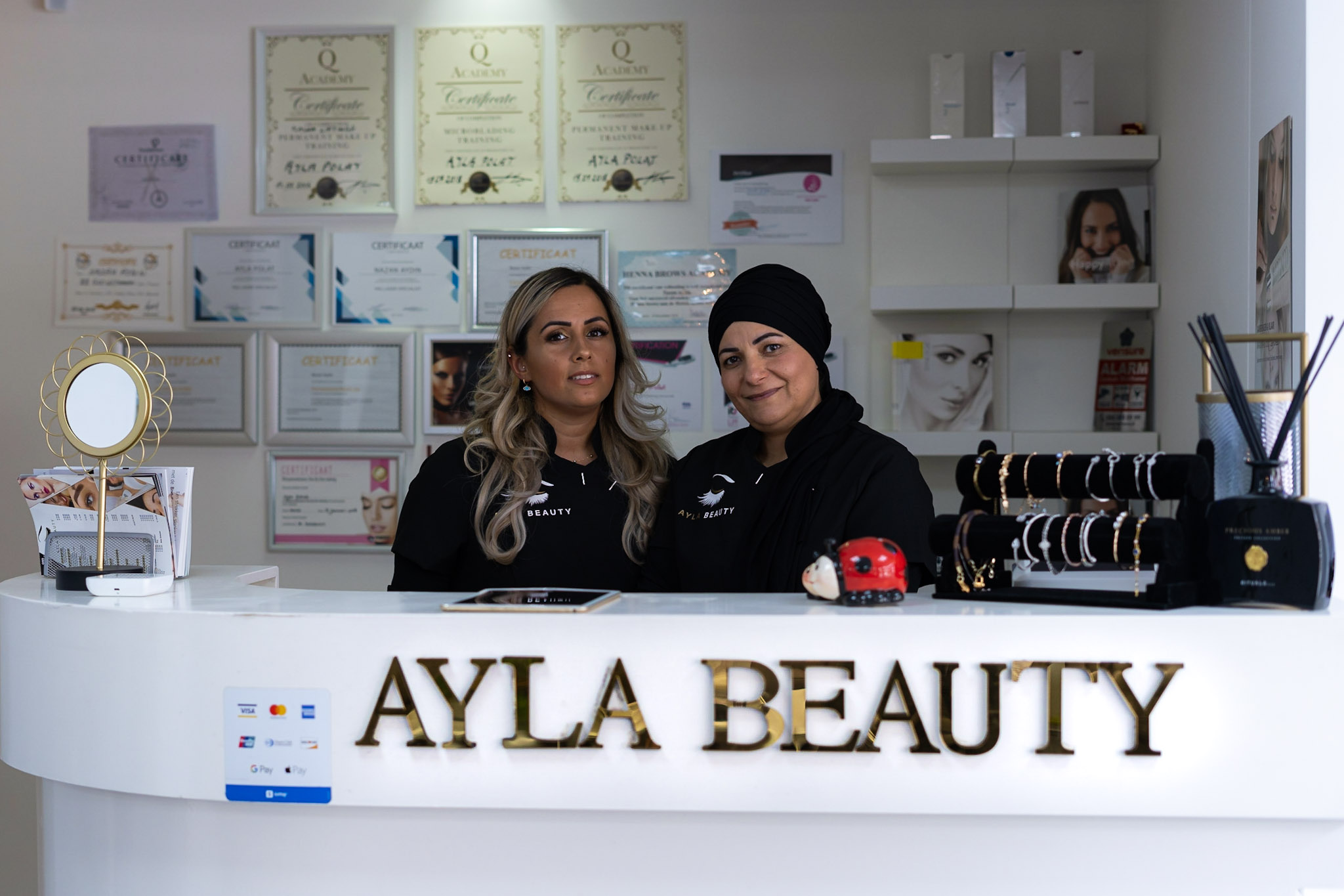 Interieur van AYLÁ CLINIC in Tegelen